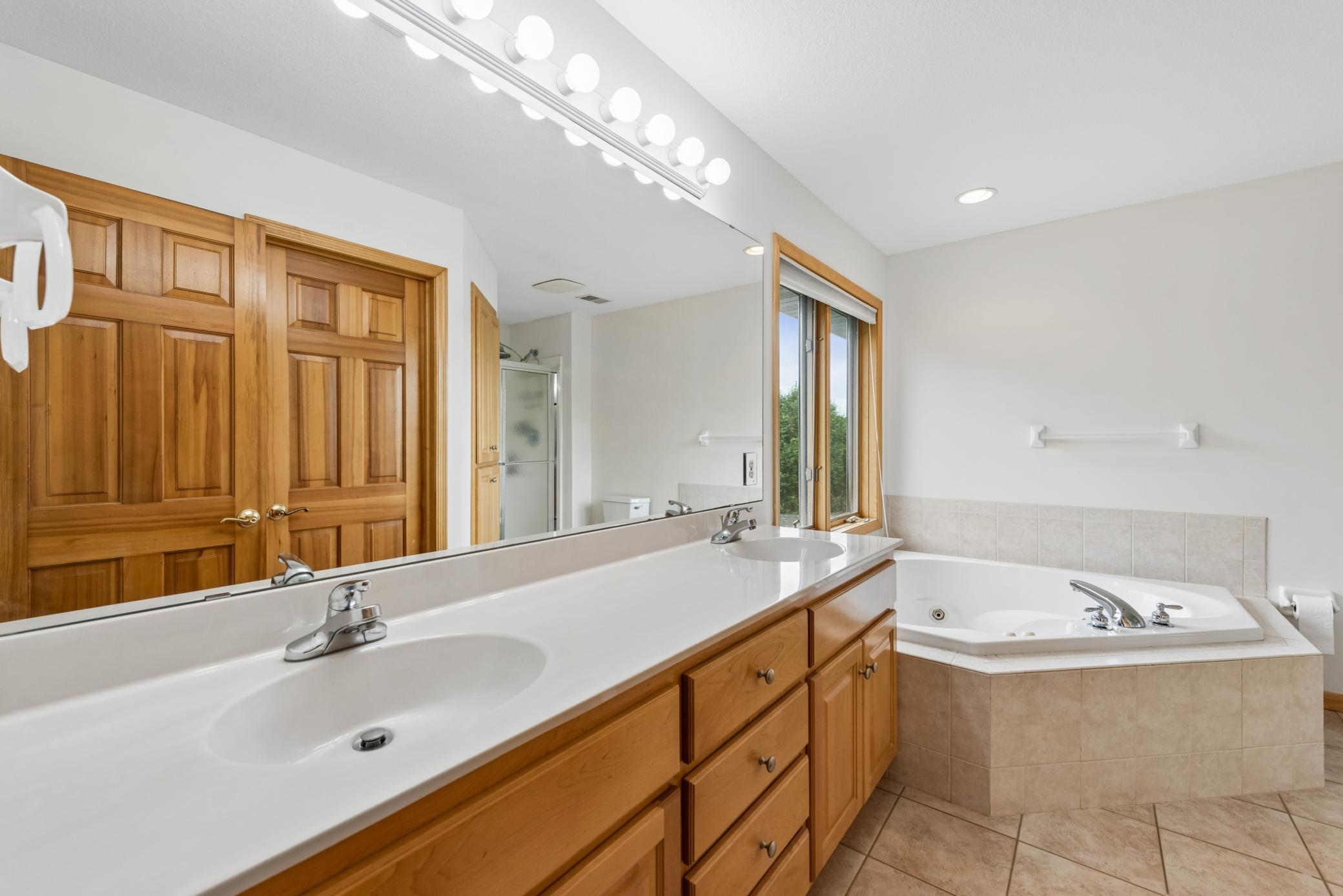 9257 Shetland Road Eden Prairie, MN 55347 - Photo 26 of 46