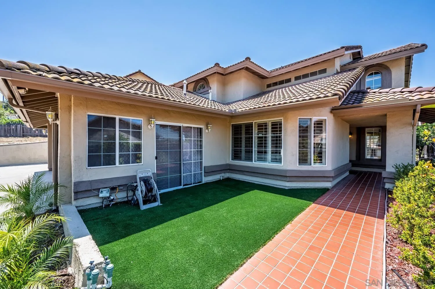 2651 Wind River Road El Cajon, CA 92019 - Photo 5 of 68