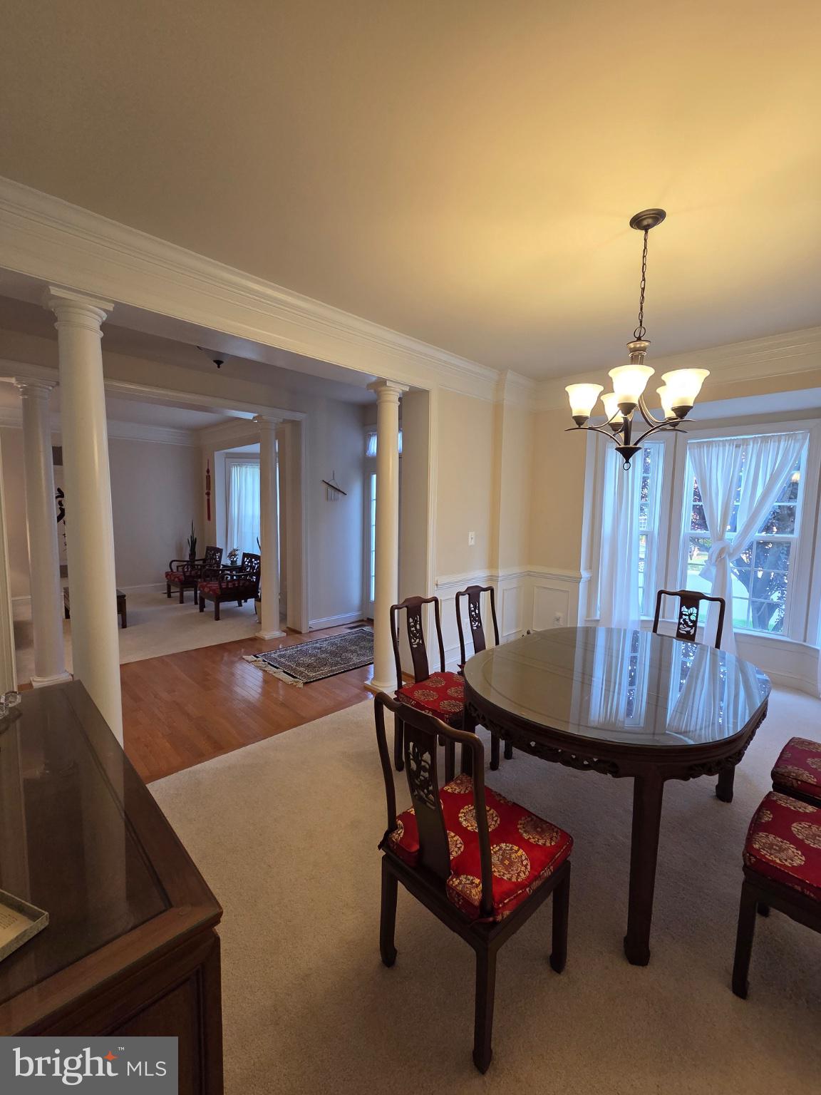 5394 MacDonald Road Woodbridge, VA 22193 - Photo 17 of 70 Elegant dining space with classic charm.