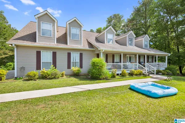 $454,000 | 1561 April Drive, Warrior, AL 35180