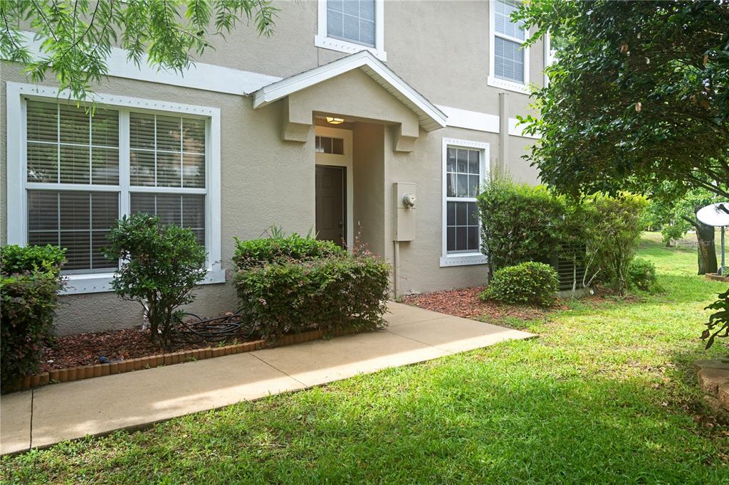 7631 Red Mill Circle New Port Richey, FL 34653 - Photo 2 of 27