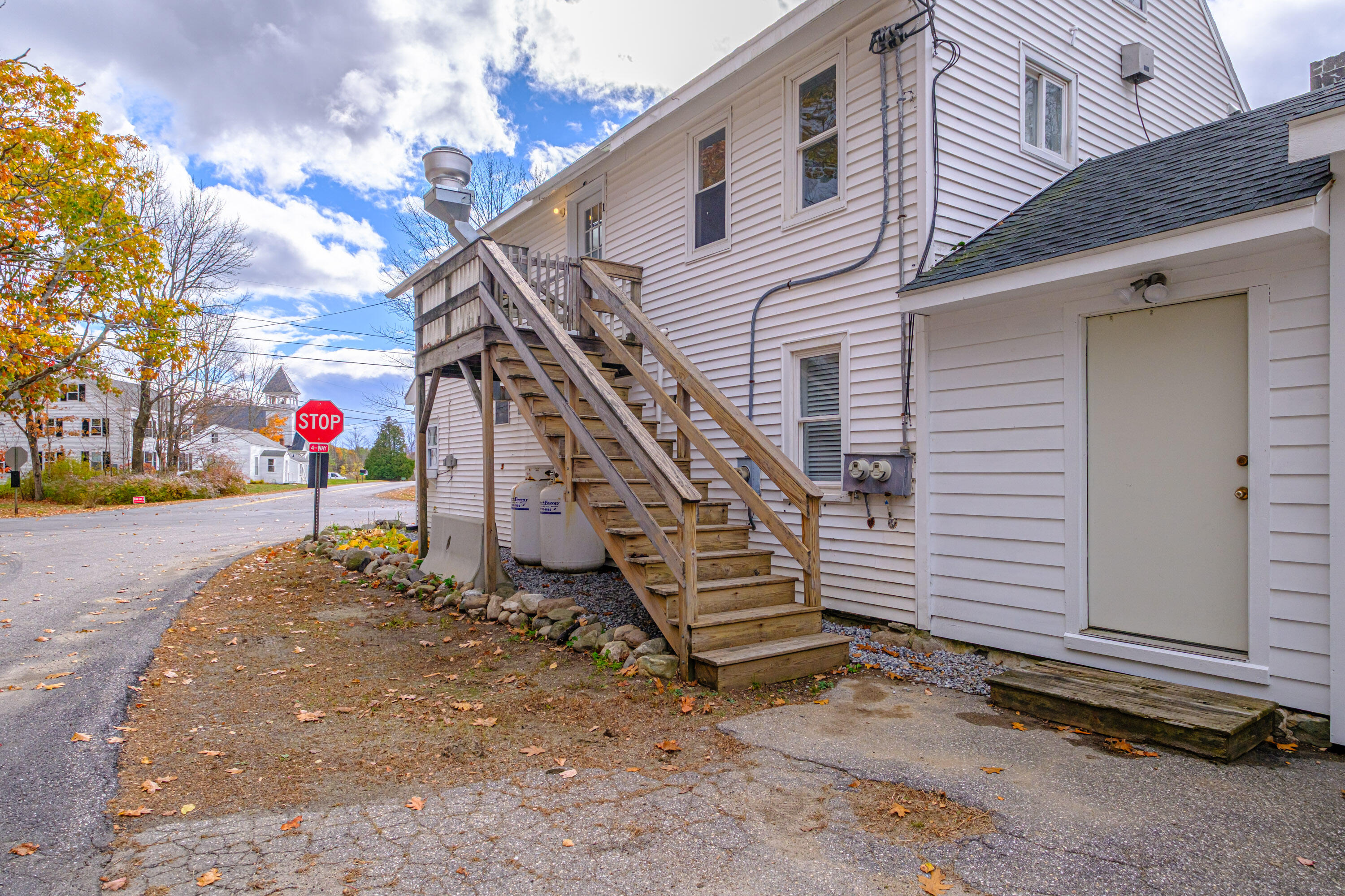 83 Fickett Road Pownal, ME 04069 - Photo 9 of 89 20251027gp-60008