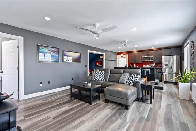 $1,399,000 | 36 Holly Circle, Easthampton, MA 01027