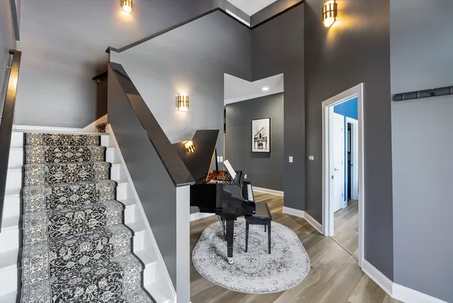 $1,399,000 | 36 Holly Circle, Easthampton, MA 01027