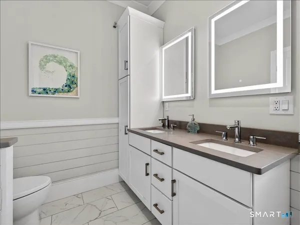 $1,355,000 | 27 Jerome Road, New London, CT 06320