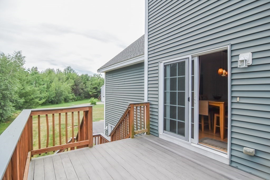 10 Cooperage Way Townsend, MA 01469 - Photo 17 of 34