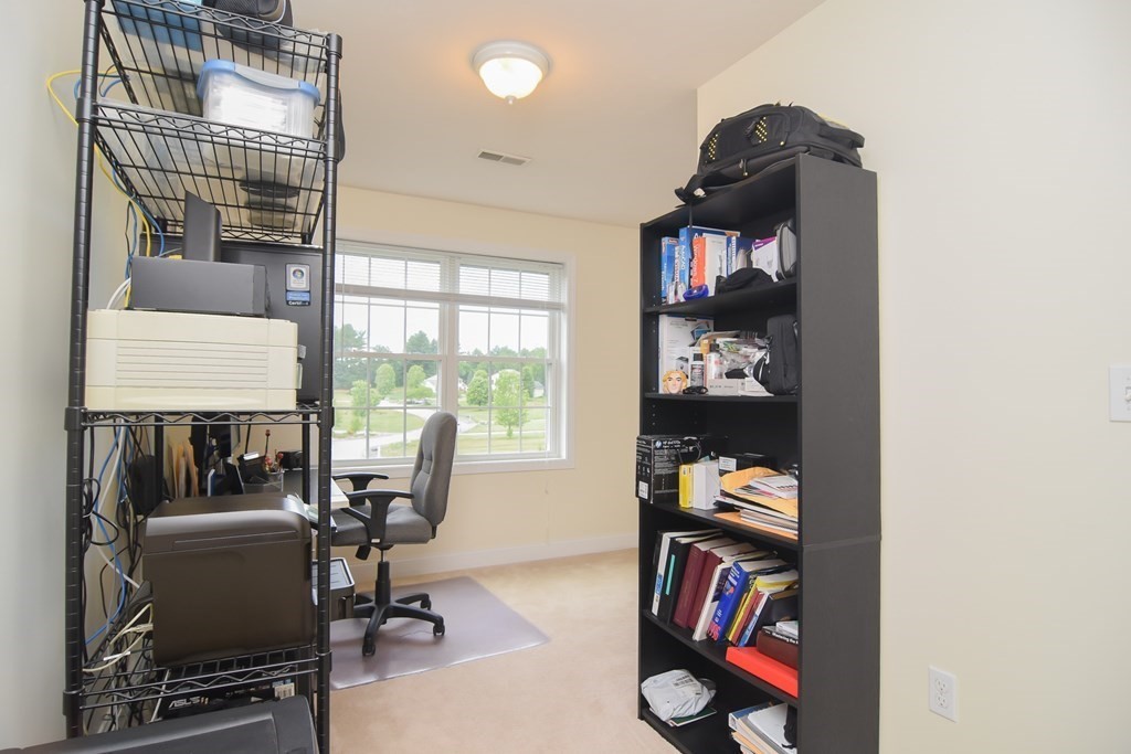 10 Cooperage Way Townsend, MA 01469 - Photo 28 of 34