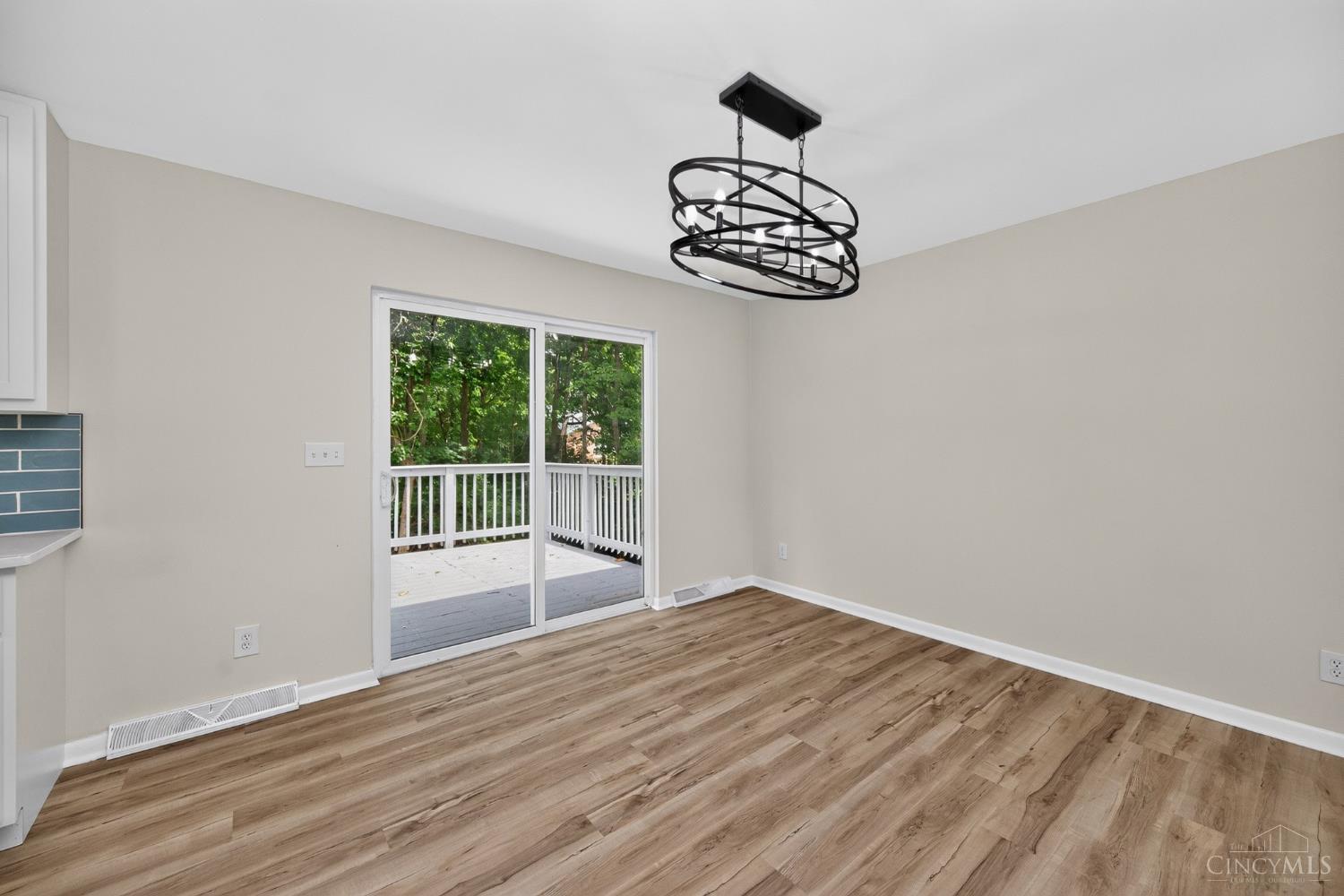 4074 East Kemper Road Sharonville, OH 45241 - Photo 14 of 51