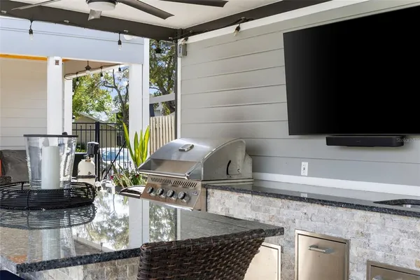 $1,199,000 | 4009 Priory Circle, Tampa, FL 33618