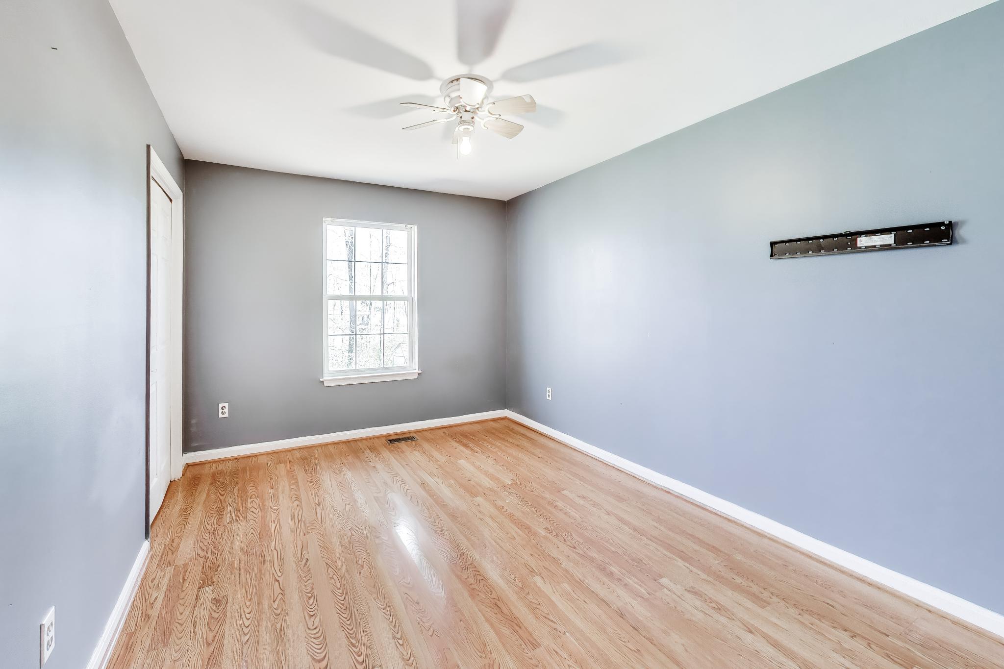 525 Stoakley Road Prince Frederick, MD 20678 - Photo 24 of 41 Guest bedroom 1.