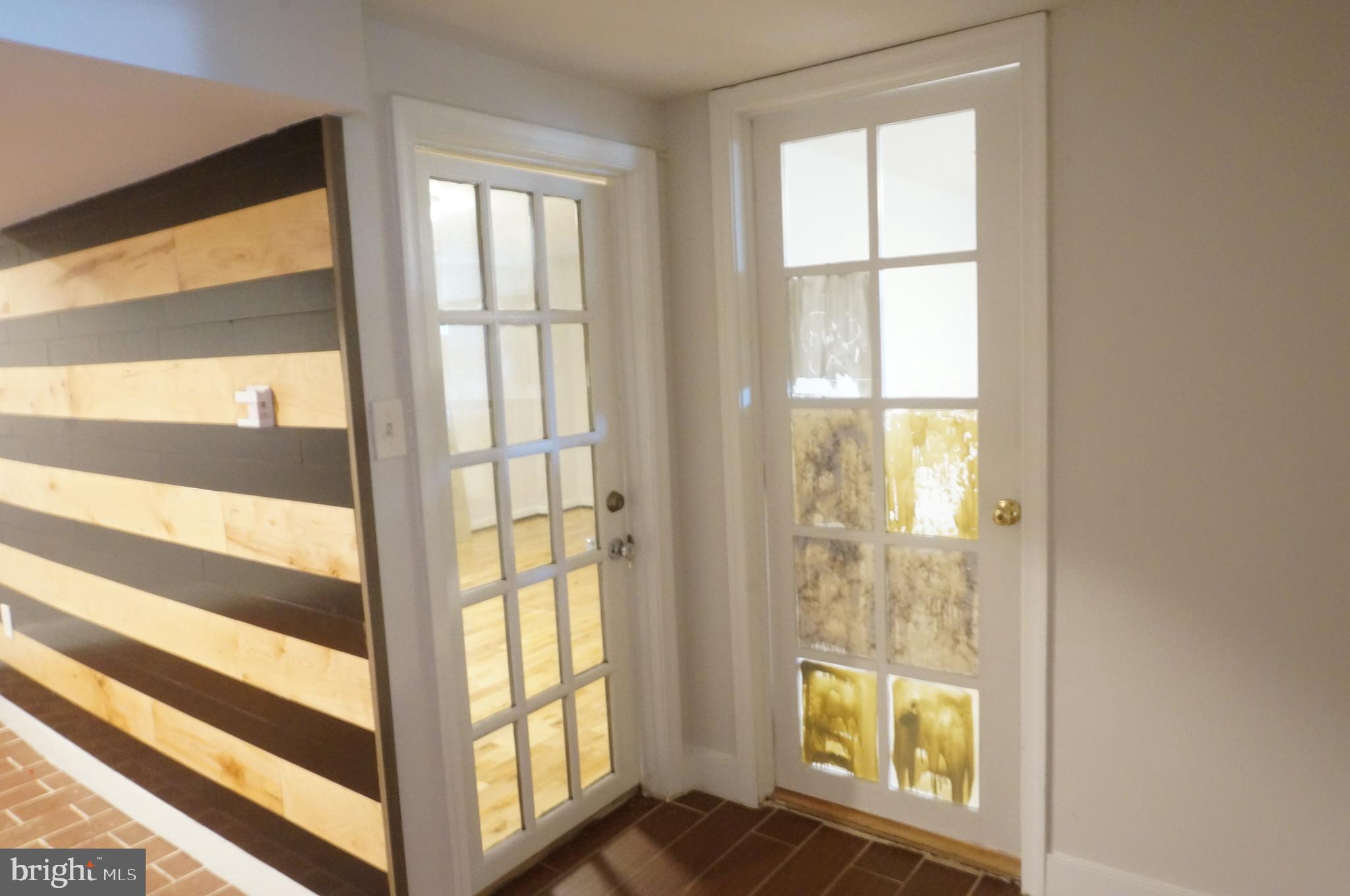 5603 Hawthorne Street Cheverly, MD 20785 - Photo 48 of 88 a view of an front door