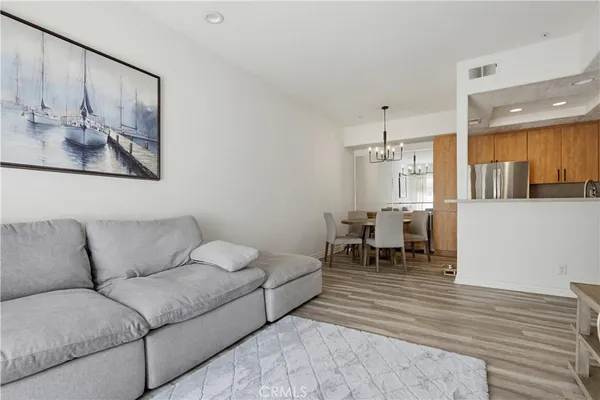 $699,900 | 102 Cinnamon Teal, Aliso Viejo, CA 92656