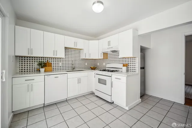 $1,099,999 | 212 Kavanaugh Way, Pacifica, CA 94044