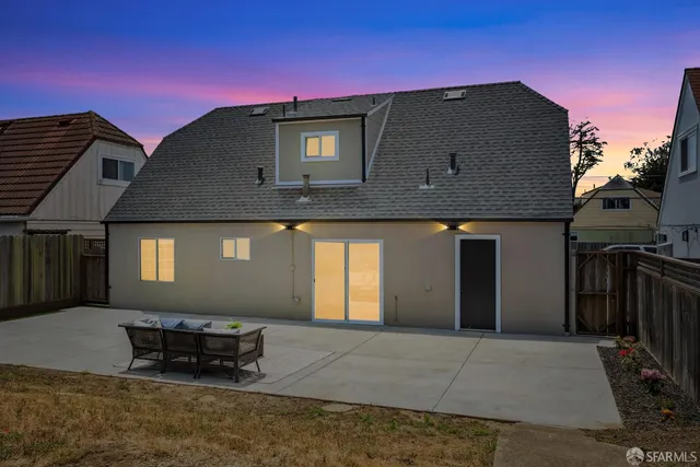 $1,099,999 | 212 Kavanaugh Way, Pacifica, CA 94044