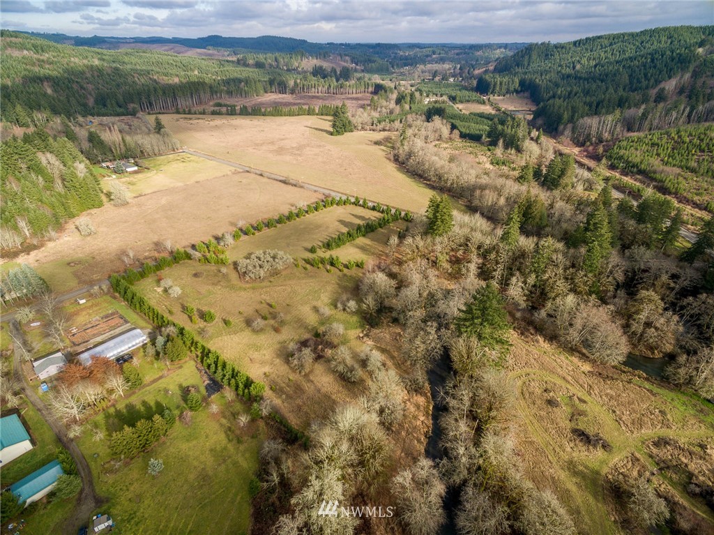 2 Hendrickson Road Vader, WA 98593 - Photo 5 of 18 Gallery Image 5