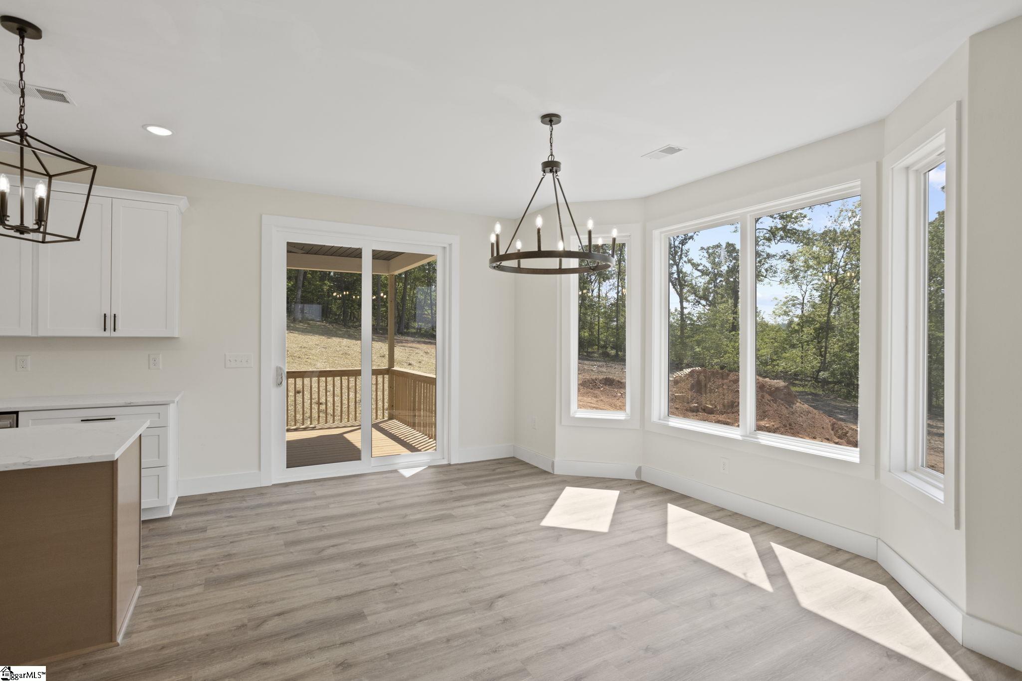 314 Shelton Road Travelers Rest, SC 29690 - Photo 8 of 31