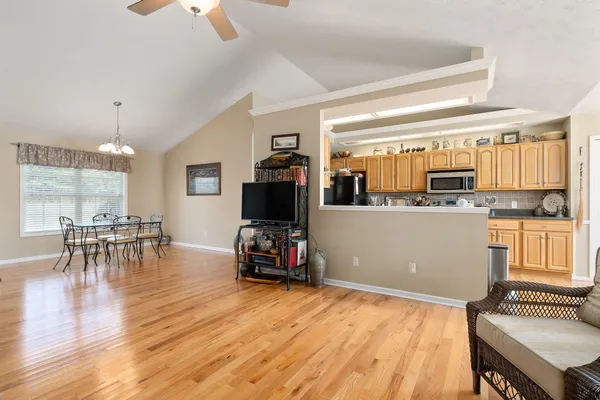 $339,900 | 1920 Clemmons Road, Cookeville, TN 38501