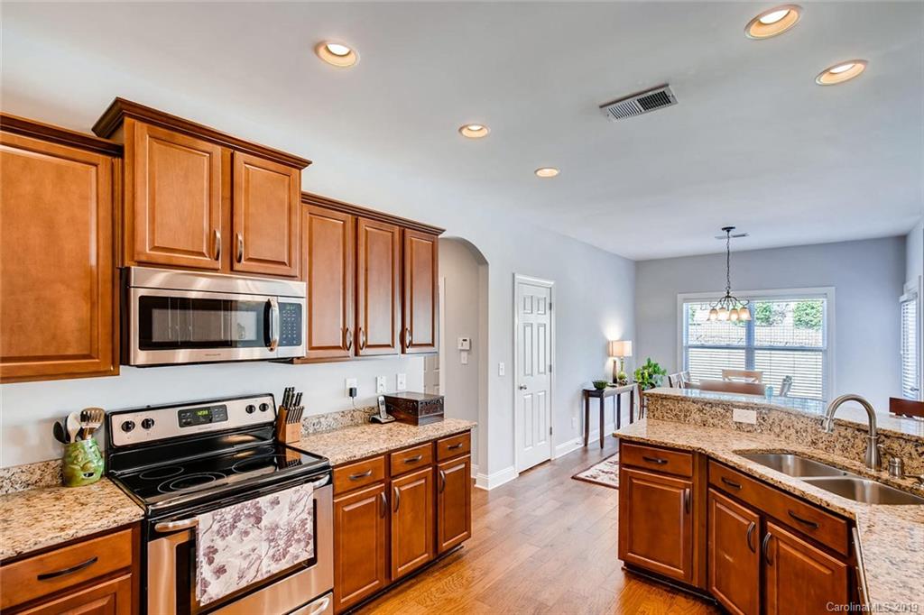 1008 Ridgehaven Road Waxhaw, NC 28173 - Photo 4 of 26