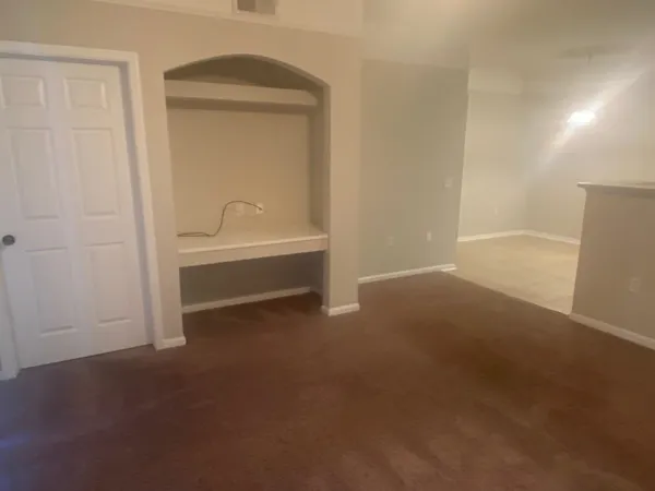 $149,900 | 2801 Chancellorsville Drive, Unit 906, Tallahassee, FL 32312
