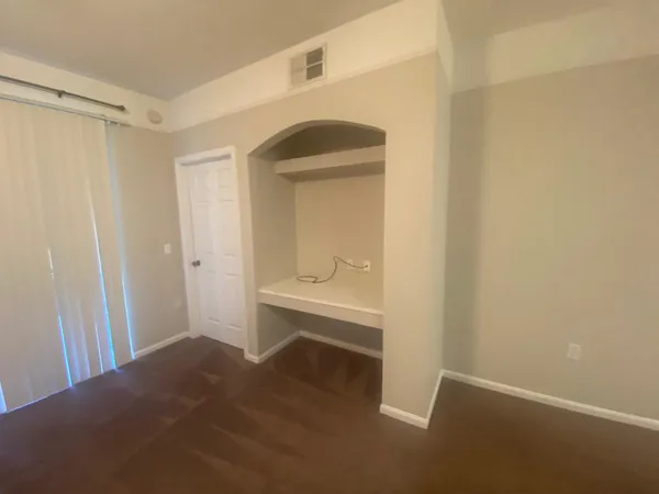 $149,000 | 2801 Chancellorsville Drive, Unit 906, Tallahassee, FL 32312