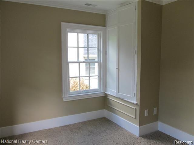 610 Rivard Boulevard Grosse Pointe, MI 48230 - Photo 20 of 29 Bedroom_2.jpg