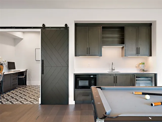 $3,195,000 | 6037 Verandero Court, Austin, TX 78738