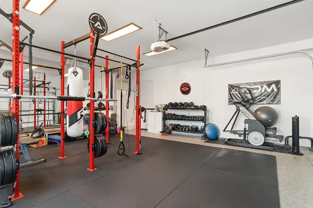 $3,195,000 | 6037 Verandero Court, Austin, TX 78738