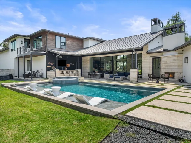 $3,195,000 | 6037 Verandero Court, Austin, TX 78738