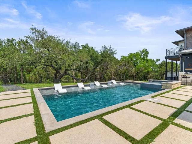 $3,195,000 | 6037 Verandero Court, Austin, TX 78738
