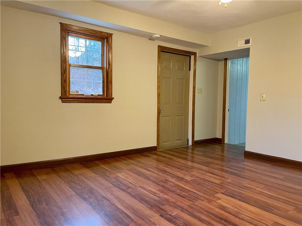 518 Stilley Road Clairton, PA 15025 - Photo 17 of 24 Gallery Image 17
