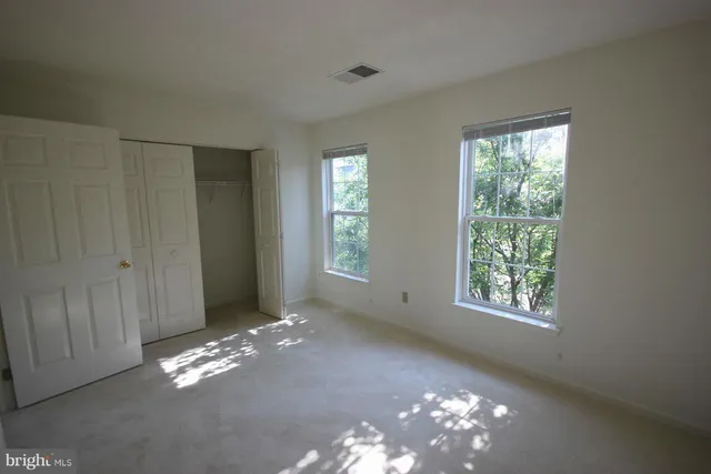 $2,650 | 4312 Mallory Hill Lane, Fairfax, VA 22033