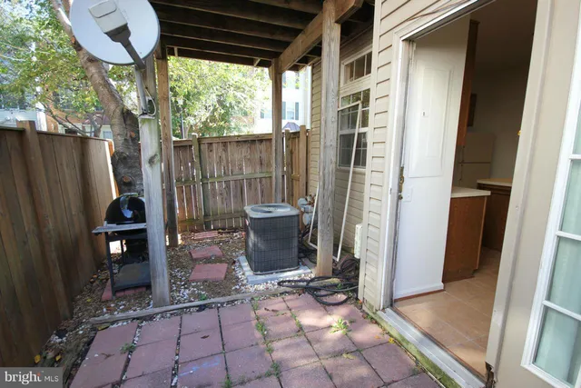 $2,650 | 4312 Mallory Hill Lane, Fairfax, VA 22033