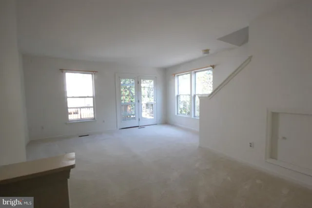 $2,650 | 4312 Mallory Hill Lane, Fairfax, VA 22033