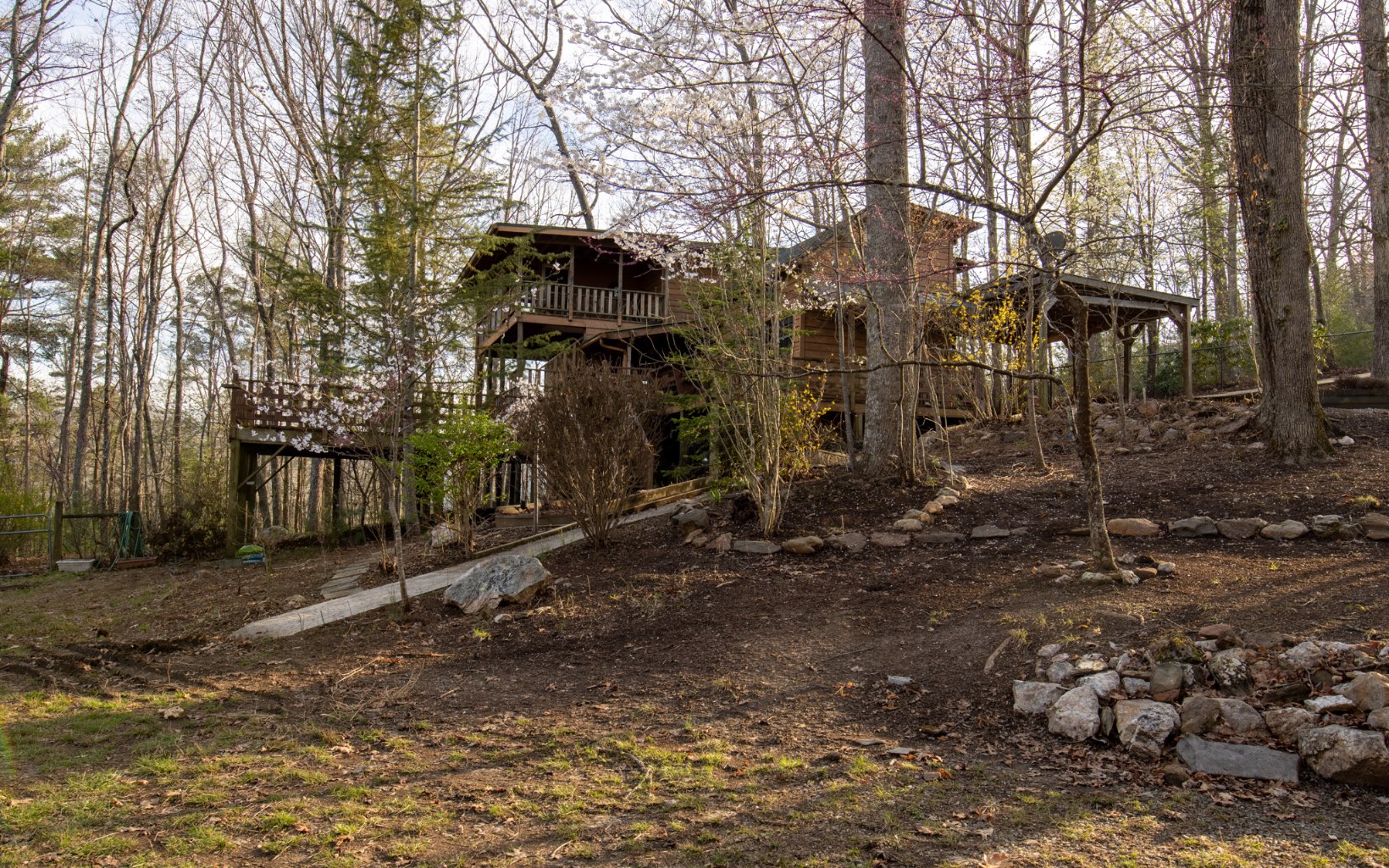 89 Central Way Blue Ridge, GA 30513 - Photo 1 of 26 Main View