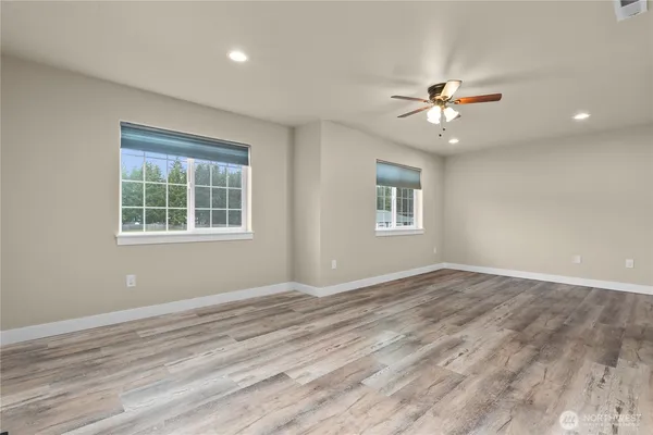 $969,999 | 3118 290th Street South, Roy, WA 98580