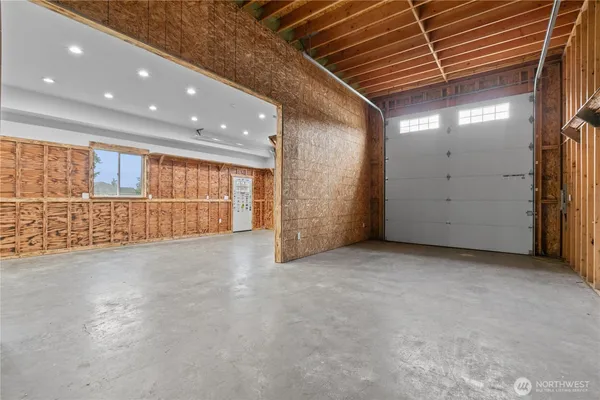 $969,999 | 3118 290th Street South, Roy, WA 98580