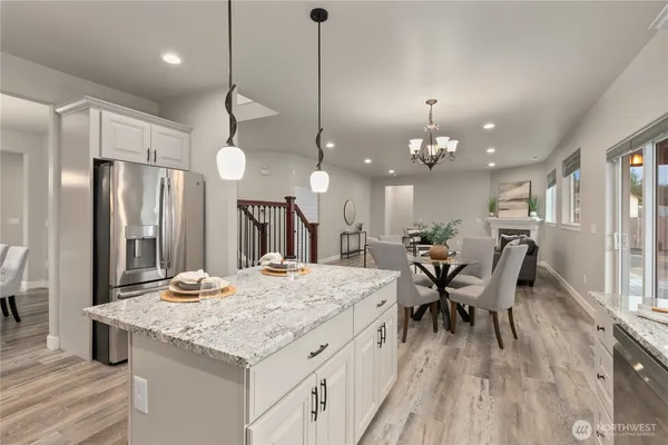 $969,999 | 3118 290th Street South, Roy, WA 98580