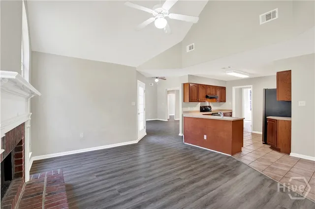 $2,400 | 387 Shady Hill Circle, Richmond Hill, GA 31324