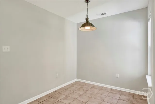 $2,400 | 387 Shady Hill Circle, Richmond Hill, GA 31324