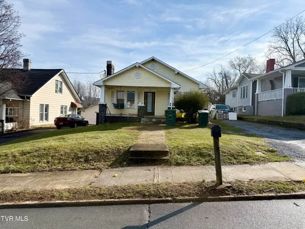 $145,000 | 506 South Watauga Avenue, Elizabethton, TN 37643