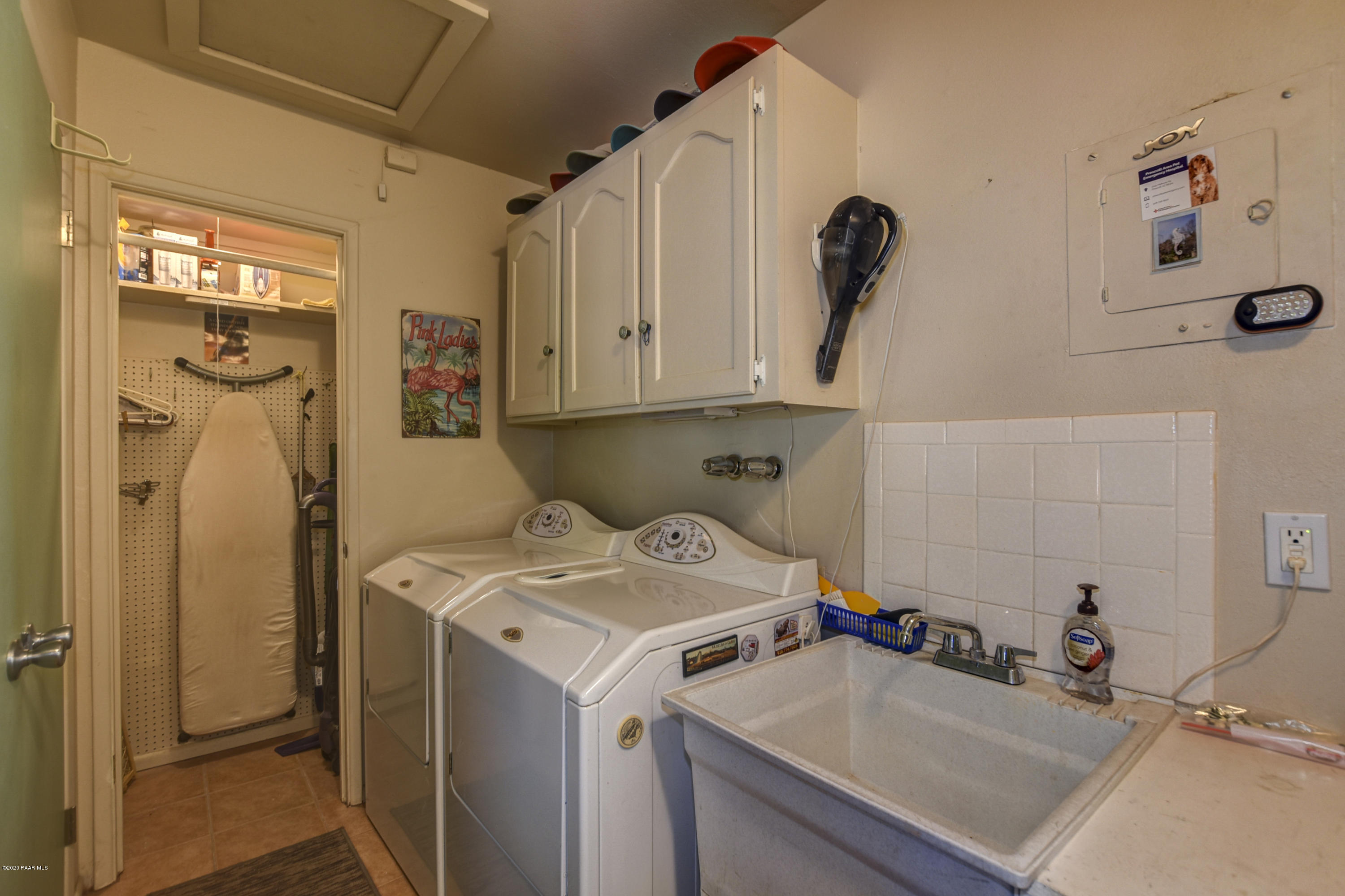 1011 Norris Road Prescott, AZ 86305 - Photo 29 of 62 029_Laundry Room