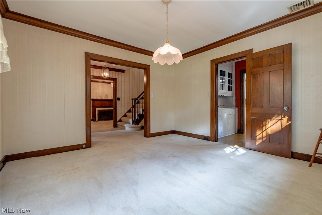 1827 Coventry Road Northeast Massillon, OH 44646 - Photo 8 of 39