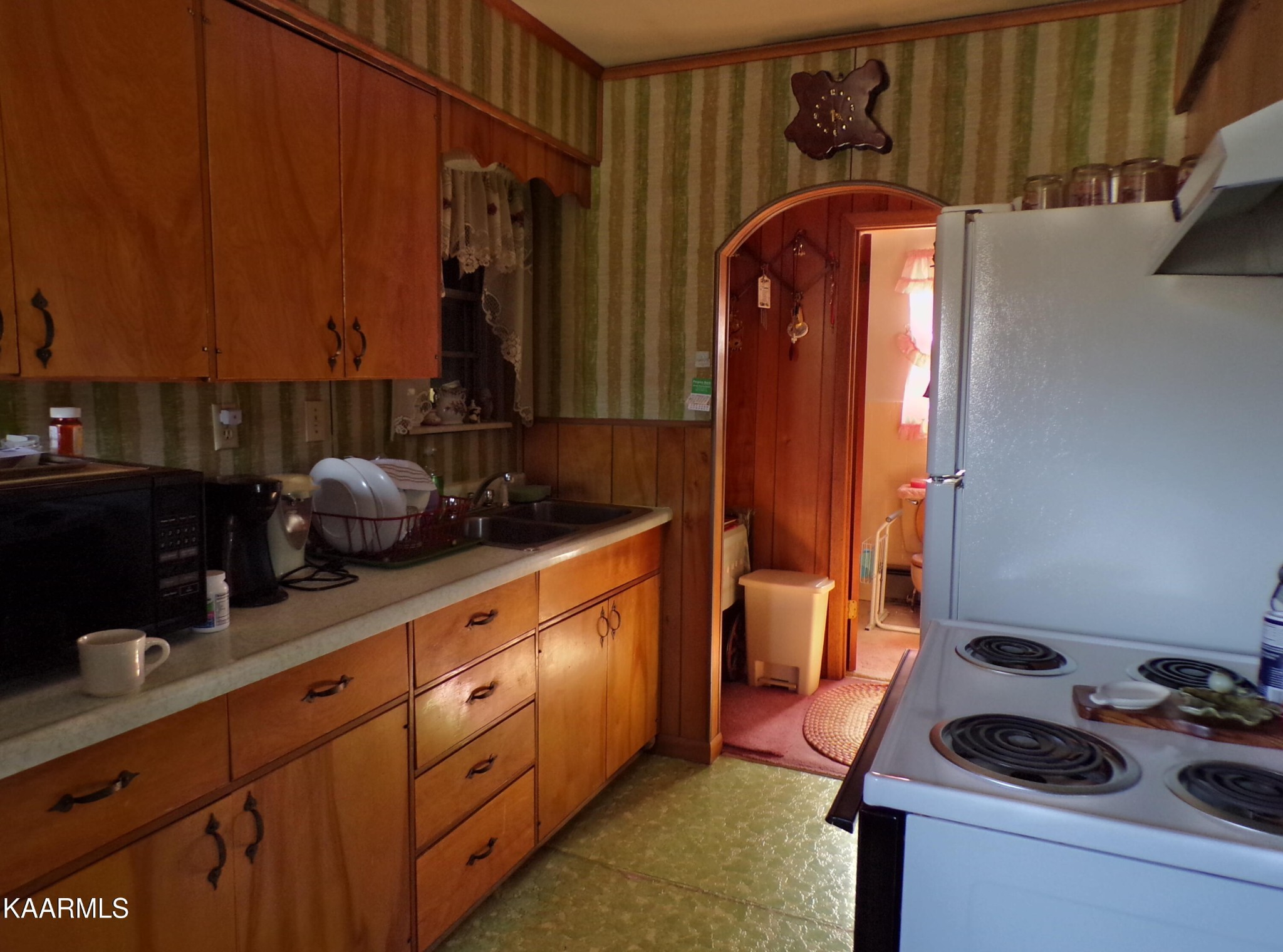 282 Davis Road La Follette, TN 37766 - Photo 14 of 21 Gallery Image 14