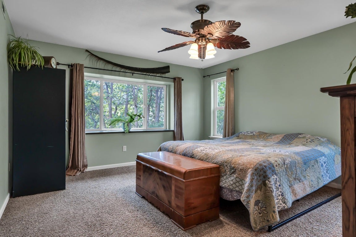 9115 Guys Gulch Road Yreka, CA 96097 - Photo 14 of 44 Gallery Image 14