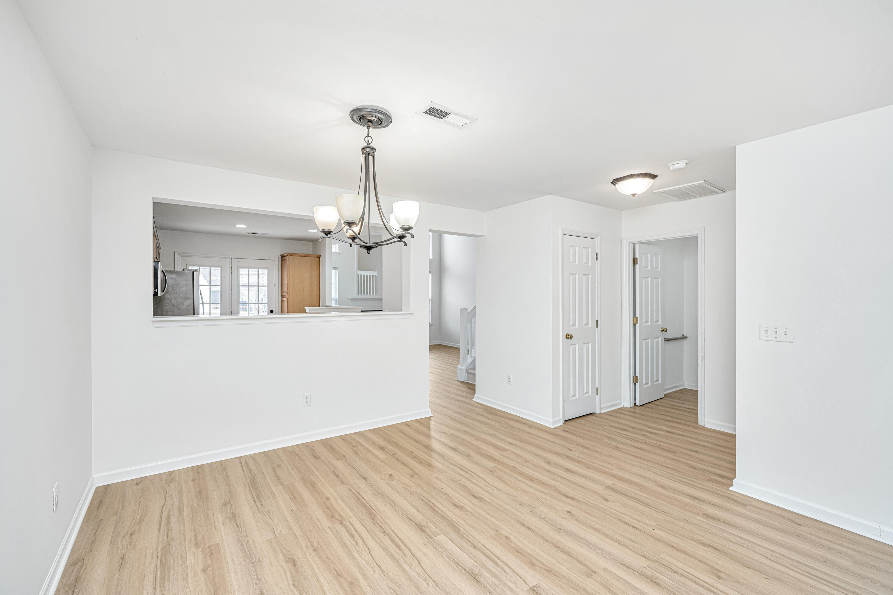 5222 Chicory Lane North Charleston, SC 29420 - Photo 13 of 51 5222ChicoryLn008