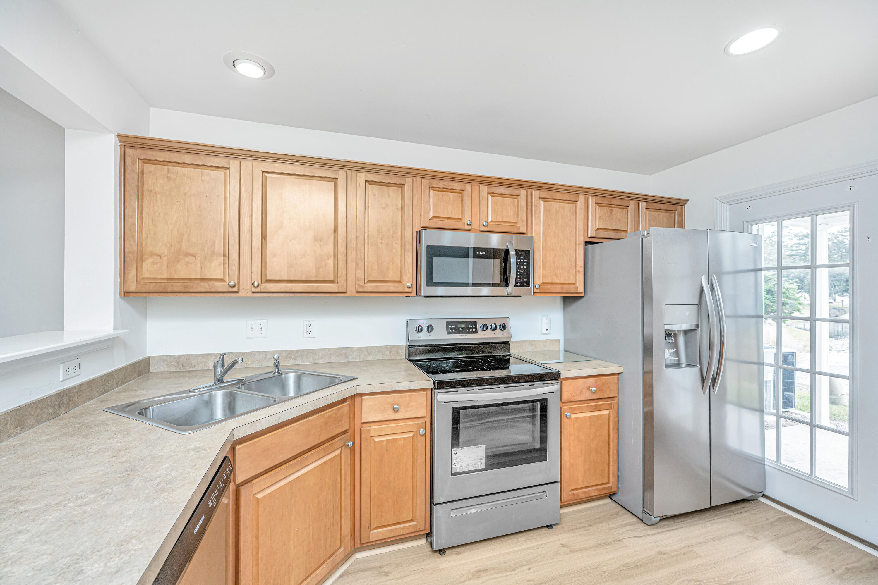 5222 Chicory Lane North Charleston, SC 29420 - Photo 17 of 51 5222ChicoryLn020