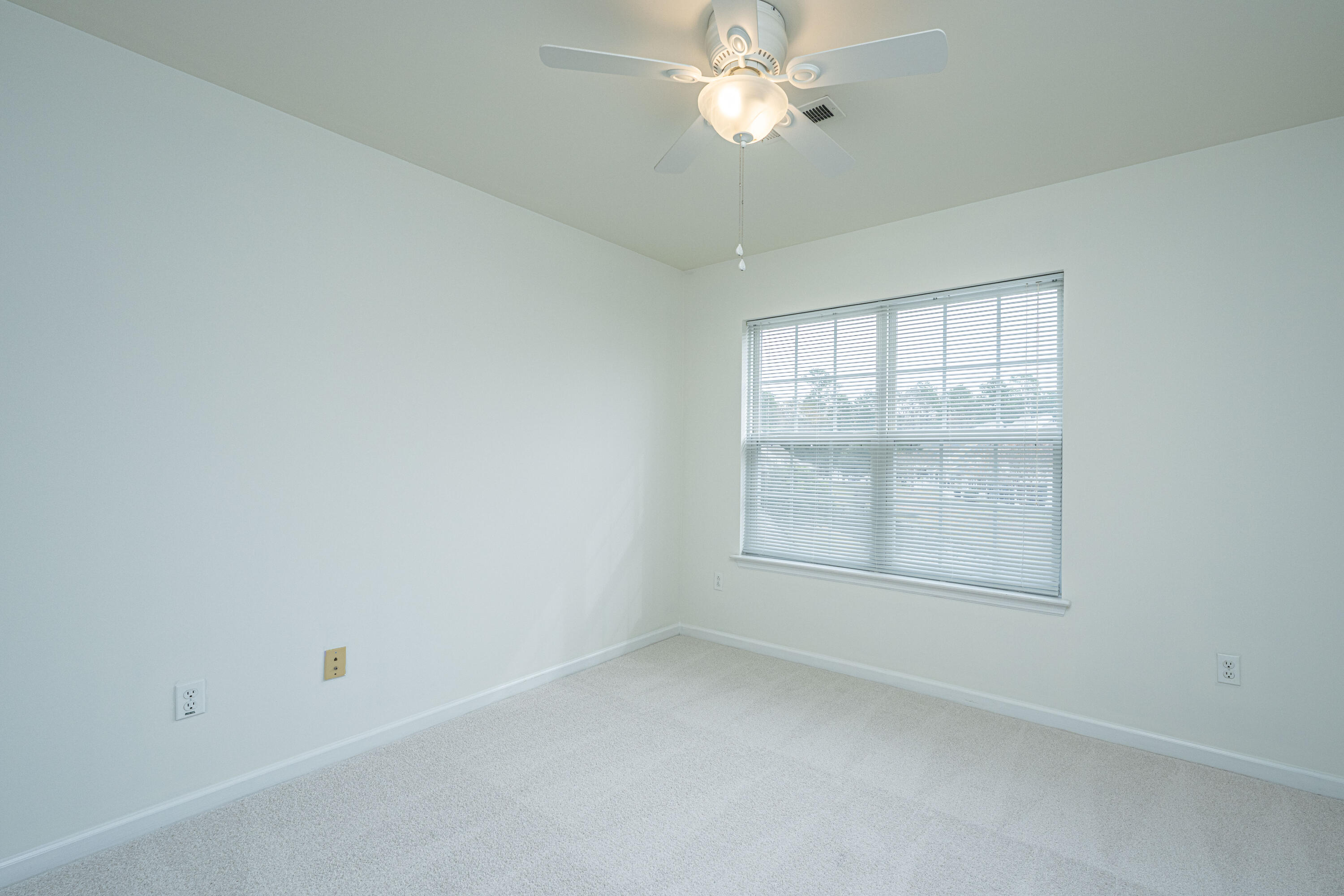 5222 Chicory Lane North Charleston, SC 29420 - Photo 33 of 51 5222ChicoryLn029