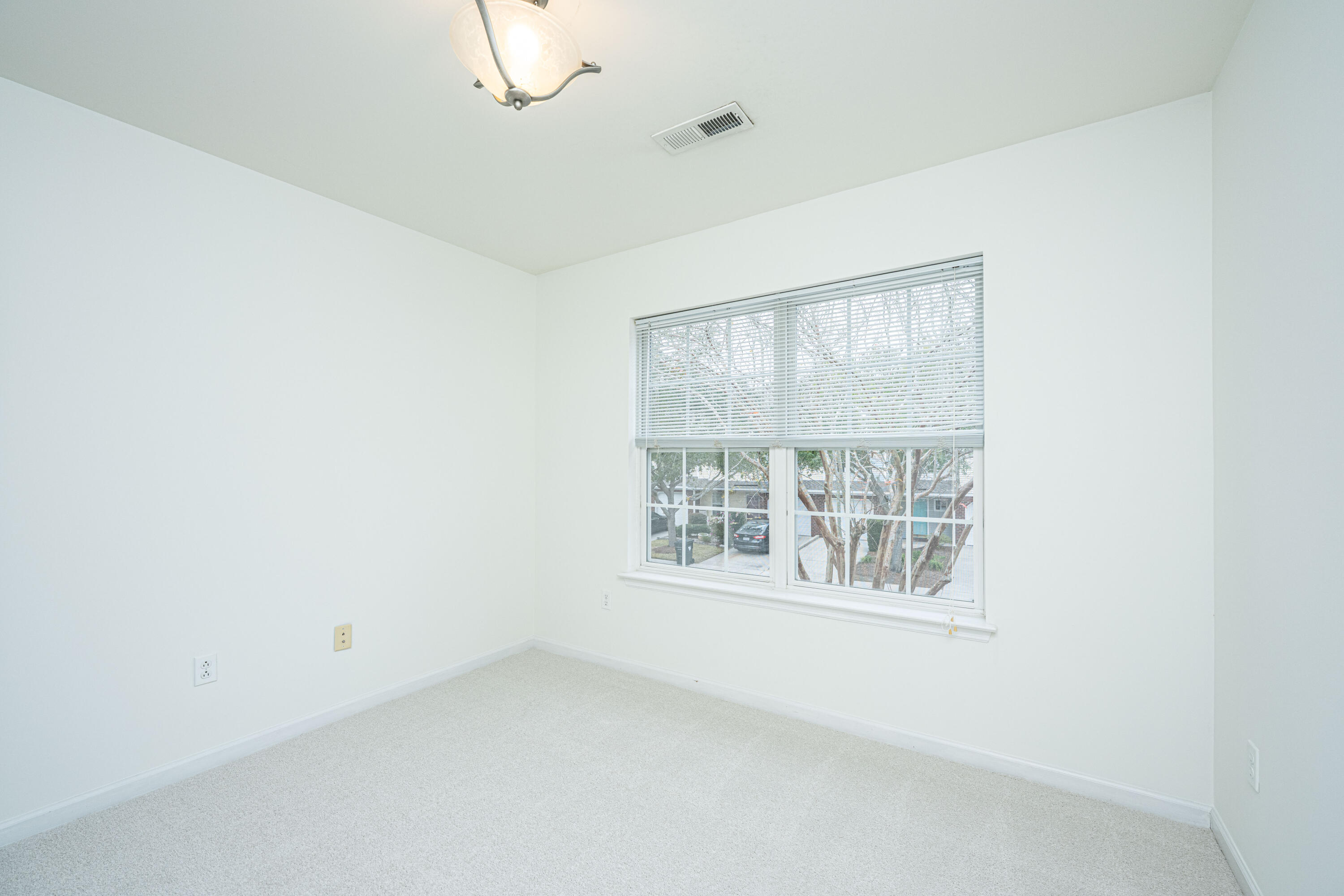 5222 Chicory Lane North Charleston, SC 29420 - Photo 40 of 51 5222ChicoryLn036