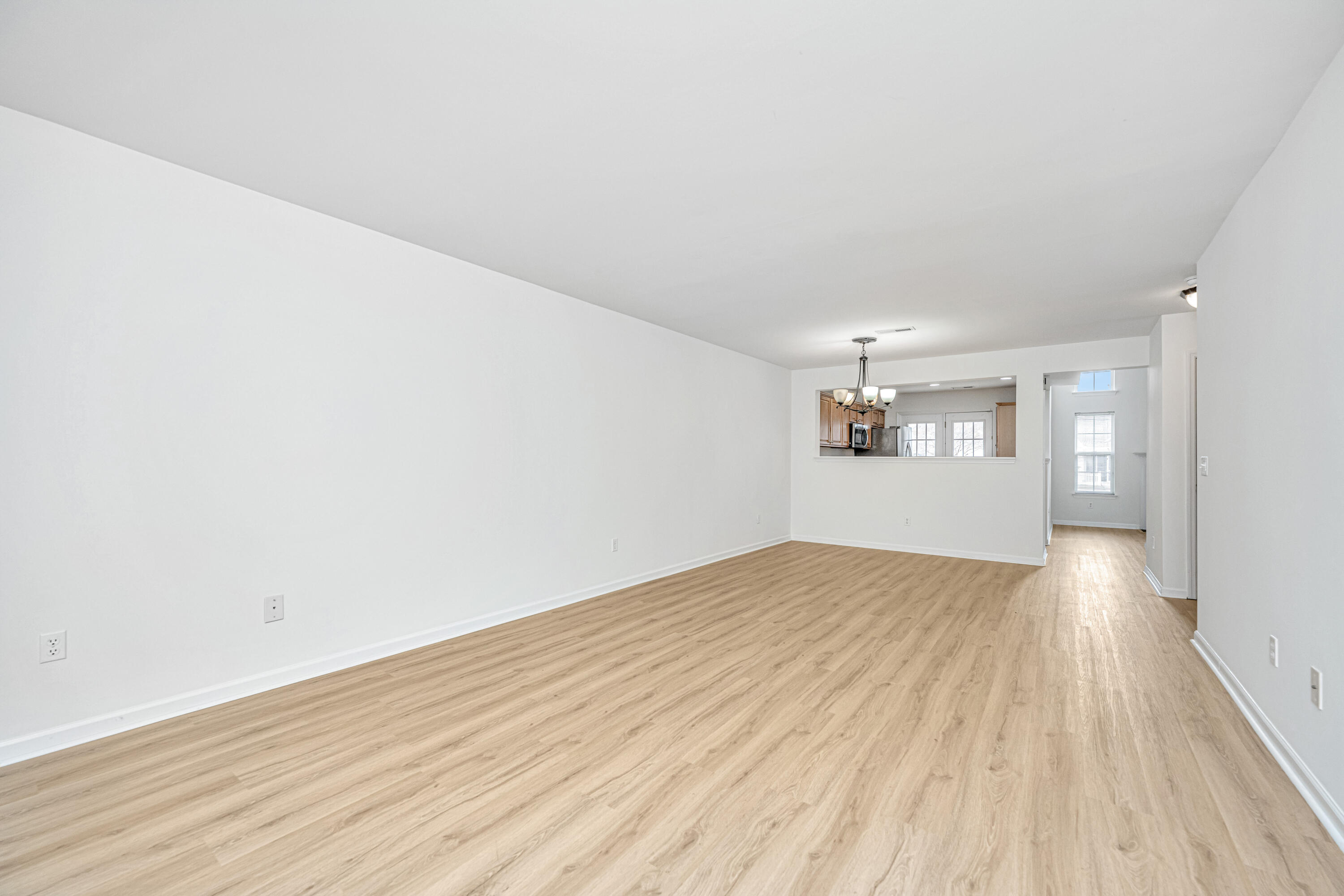 5222 Chicory Lane North Charleston, SC 29420 - Photo 9 of 51 5222ChicoryLn007