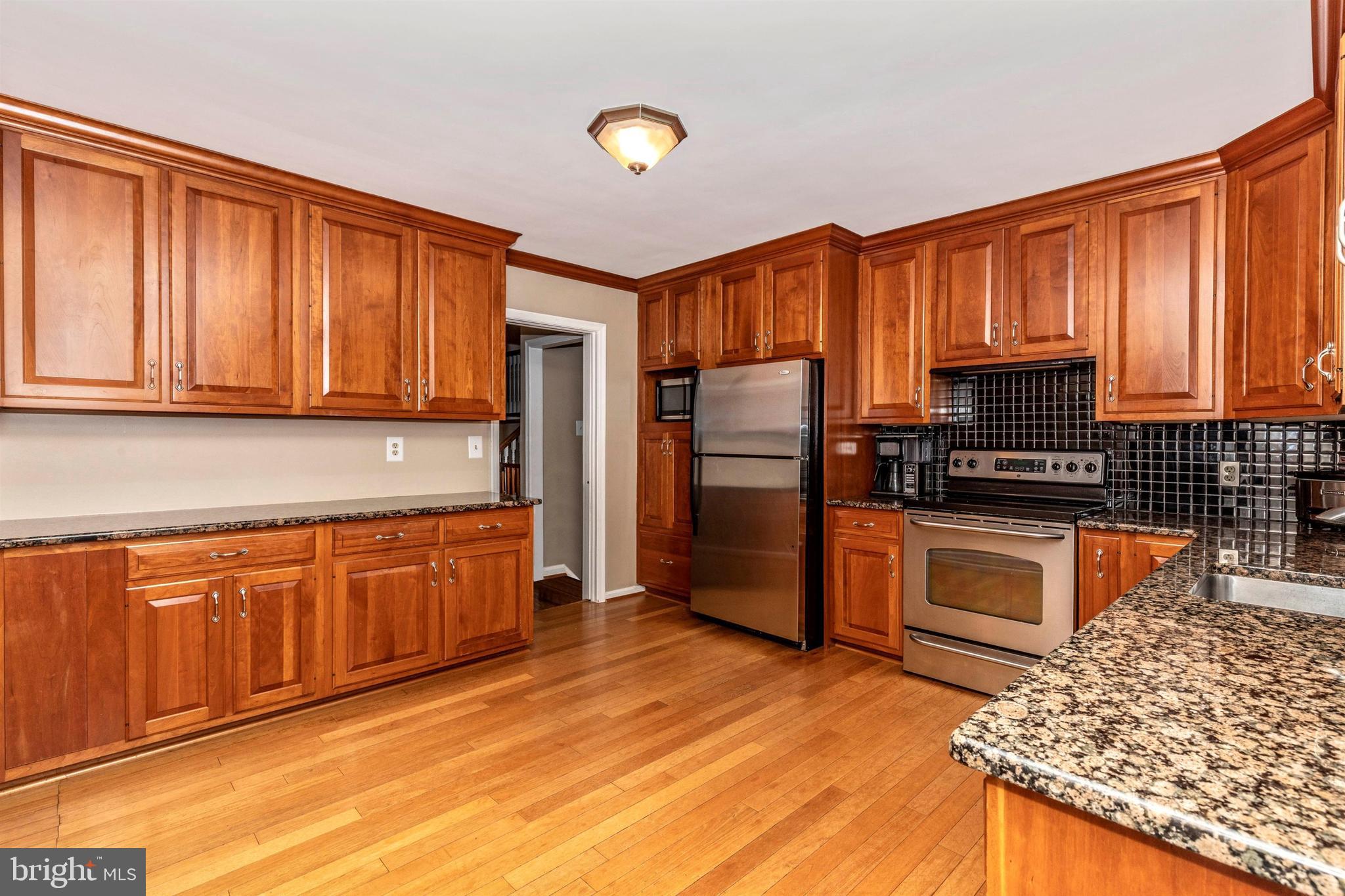 384 Woodcrest Road Wayne, PA 19087 - Photo 21 of 58